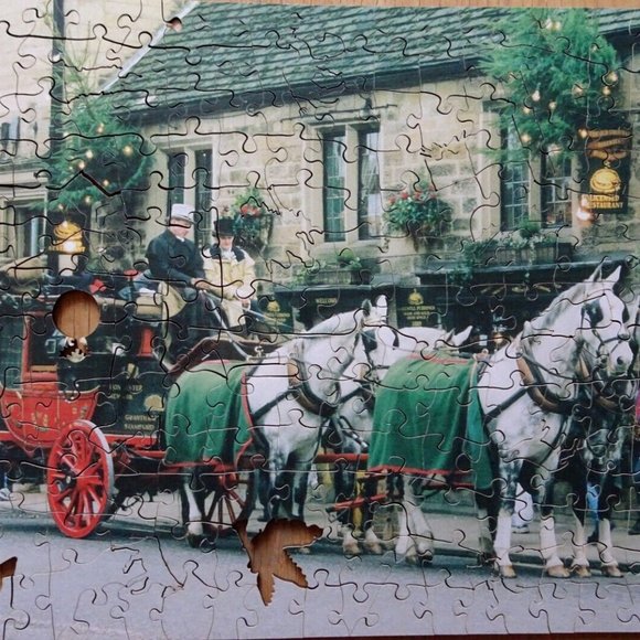 Wentworth Jigsaw Puzzle Wooden 250 Piece Christmas Time In Bakewell Damaged - Picture 4 of 10